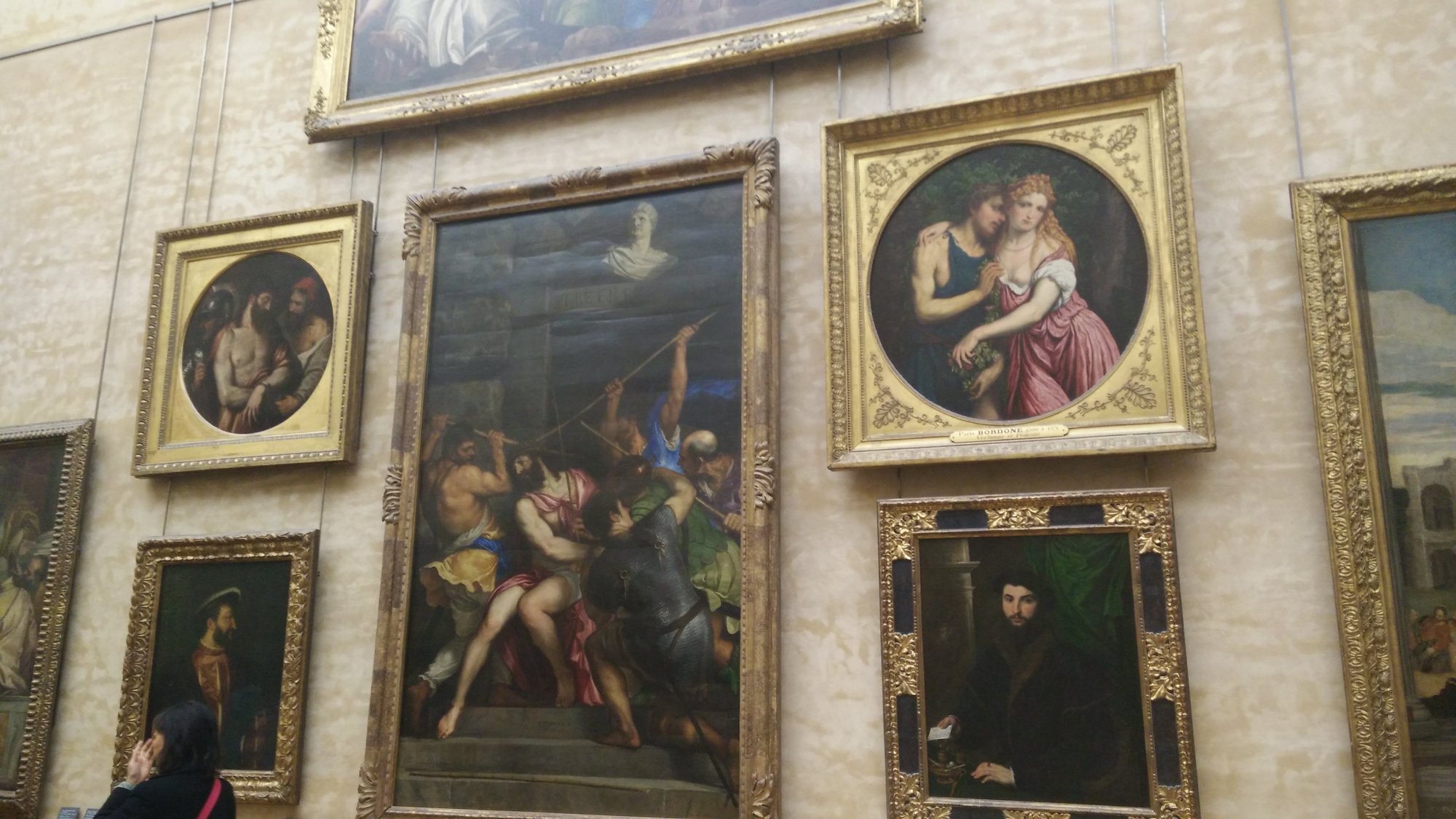 The Salle des États, the room built to manage the crowds coming to see her