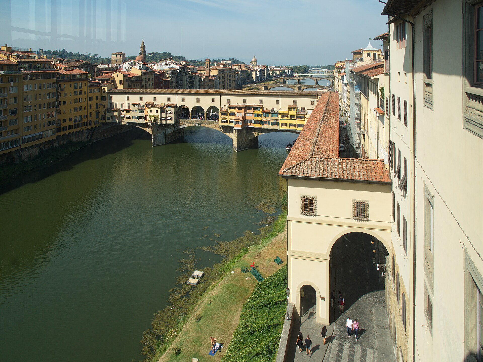The Vasari Corridor as seen from the Uffizi terrace, the covered passage running over the top of the Ponte Vecchio, designed by Vasari in 1565 to connect Palazzo Vecchio (the seat of government) with the Pitti Palace (the Medici residence on the south bank of the Arno).